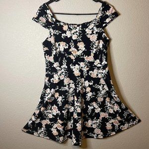 Forever 21 Floral Dress - Large